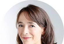 FRANCE TÉLÉVISIONS : DELPHINE ERNOTTE VEUT RESTER EN POSTE JUSQU’EN 2022