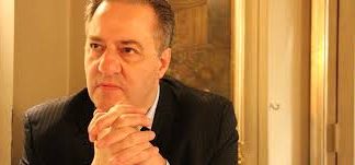 28/01/2021 – TRAITE-T-ON L’INFORMATION DE LA MEME MANIERE A LA RADIO, A LA TELEVISION, EN PRESSE ECRITE OU SUR LES RESEAUX ?