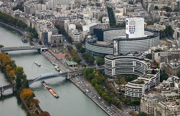 RADIO FRANCE REMANIE SES DIRECTIONS A L’APPROCHE DE LA SAISON 2026-2027