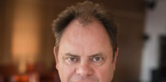 2025 – UN CAFÉ AVEC… YANNICK LETRANCHANT – FRANCE TÉLÉVISIONS