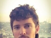 LE JOURNALISTE PAUL GASNIER SACRÉ AU PRIX GONCOURT DES DÉTÉNUS 2025